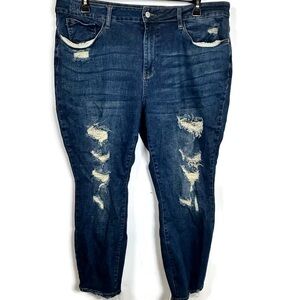 Judy Blue 20W High Rise Destroyed Boyfriend Jeans Style 3B88305